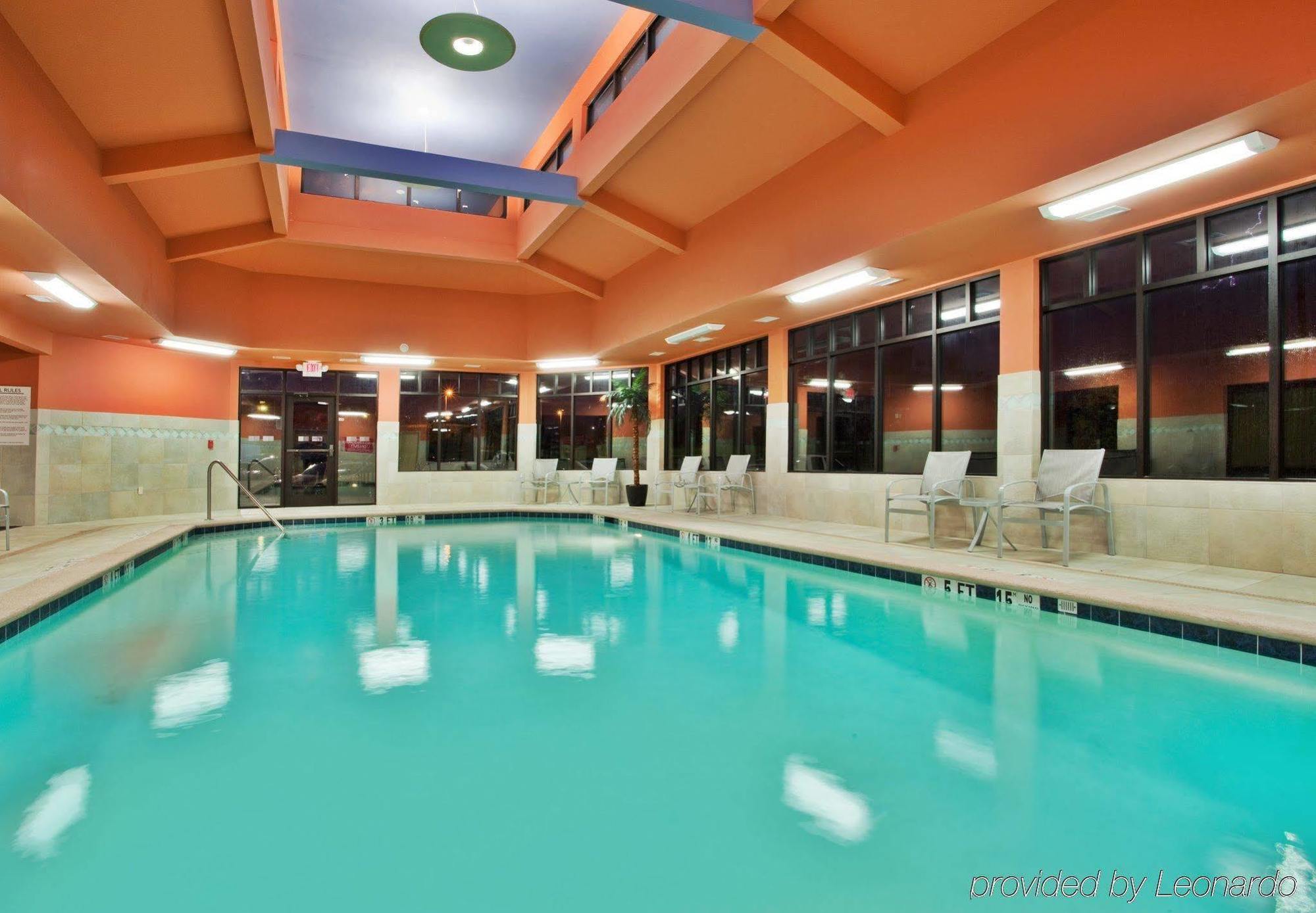 Holiday Inn Express Hotel & Suites Atlanta-Cumming By Ihg Exterior foto